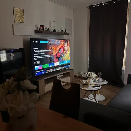 Maanka House